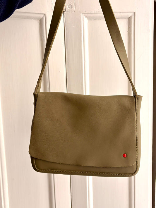 Bandolera Green Leather